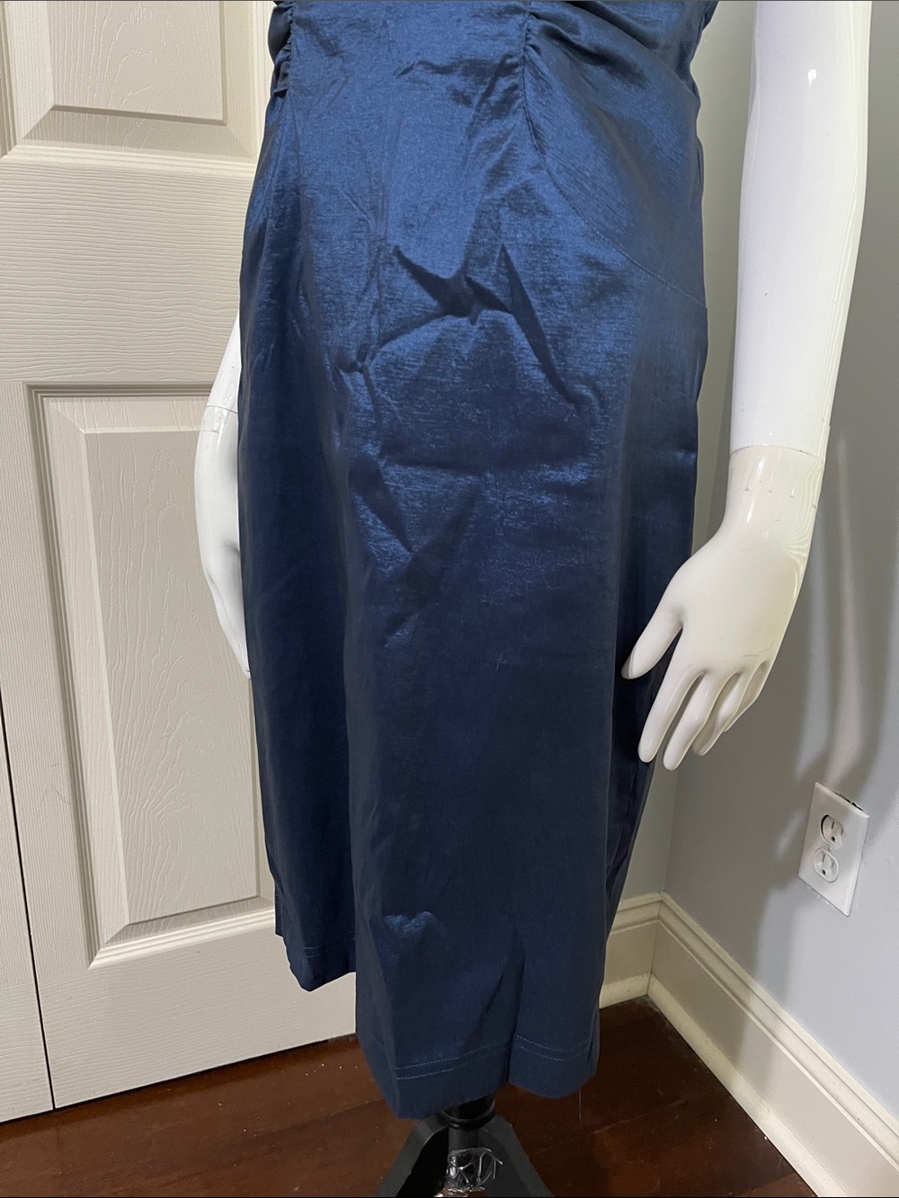 Adrianna Papell Blue Shimmer Sheath Cocktail Dress Ruched Split Neck. #0349 - Picture 5 of 15